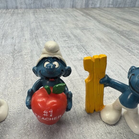 Schleich Smurf Lot of 6 Smurf Figures Vintage Peyo USED 70 80s Teacher Smurfette - Picture 6 of 16